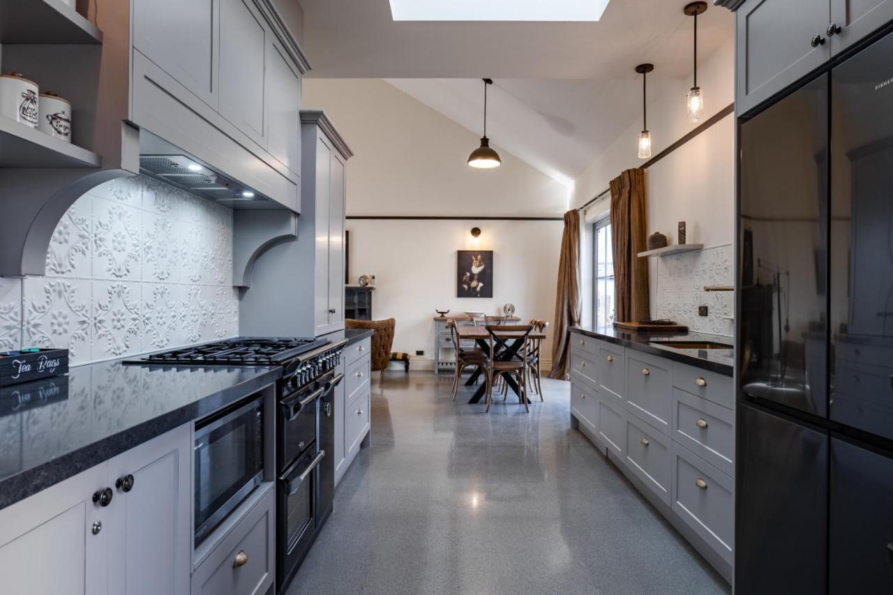 Black Stilt Cottage, Luxury In Twizel