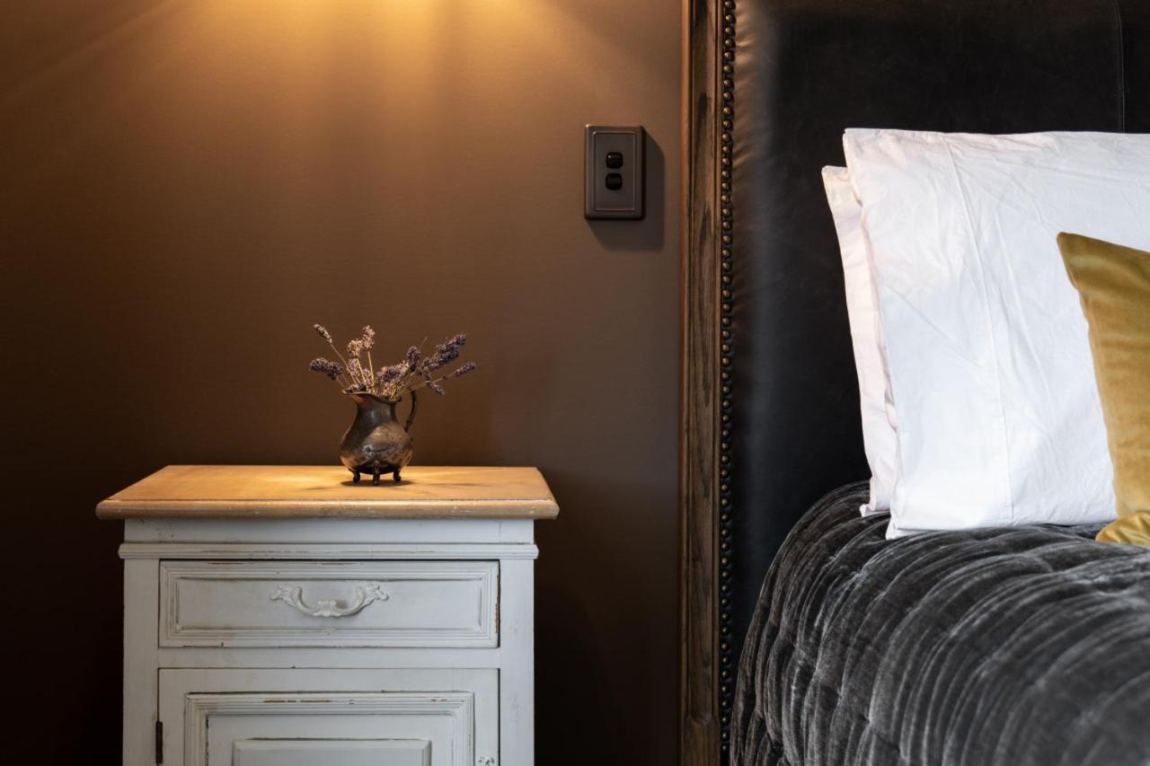 Black Stilt Cottage, Luxury In Ferienhaus *